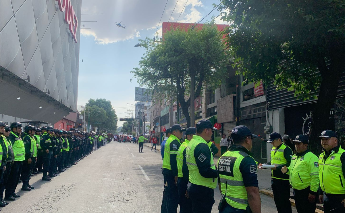 Más de 900 elementos de seguridad se coordinaron para resguardar el encuentro entre el Toluca y el Cruz Azul. Foto: Especial