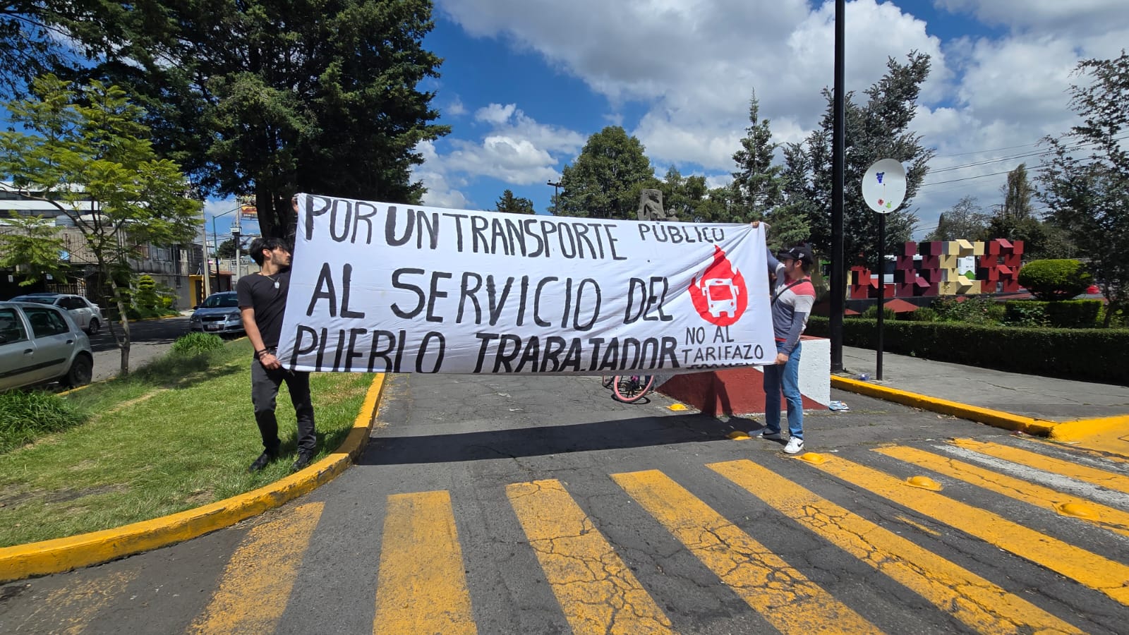 En el Edomex, colectivos rechazaron el ajuste de 17% a la tarifa del transporte público / Foto: ALMA RODRÍGUEZ EL UNIVERSAL Edomex