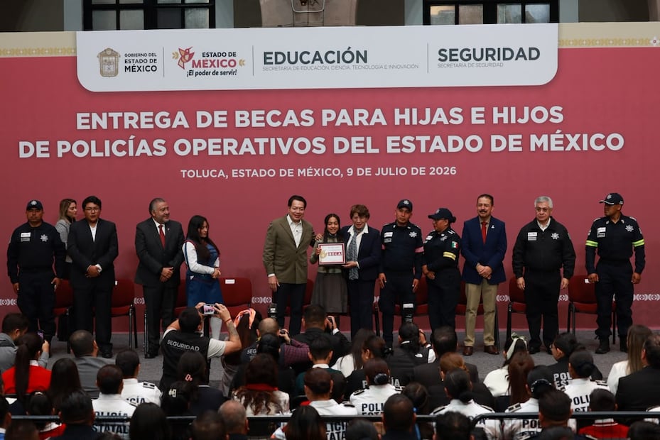 En la entidad se trabaja en la construcción de nuevos bachilleratos tecnológicos y preparatorias, además de ciberbachilleratos. Foto: Alejandro Vargas/ El Universal
