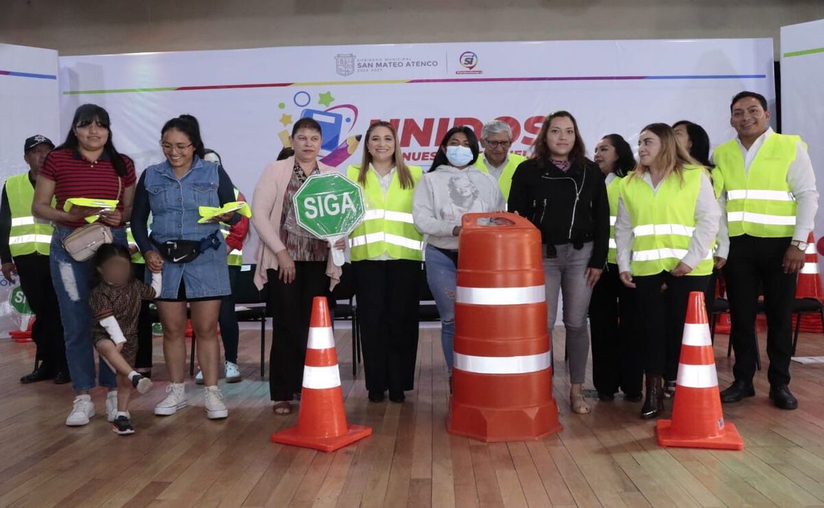 La alcaldesa Ana Muñiz ratificó su compromiso con el mejoramiento de la infraestructura escolar / Foto: Especial
