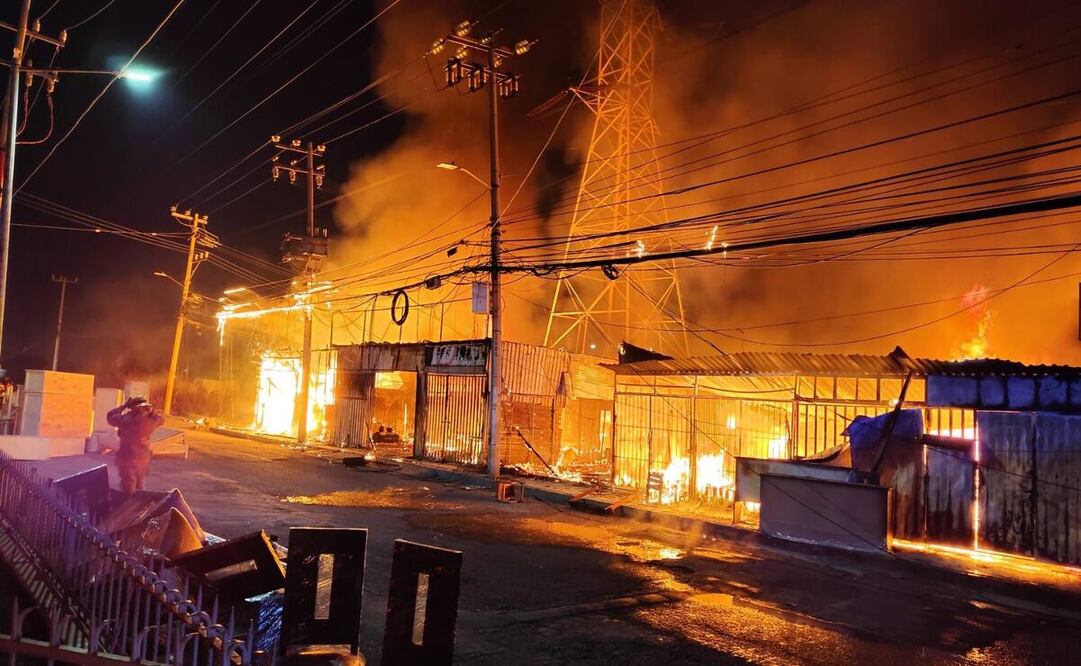 El siniestro ocurrió en un área de 400 metros cuadrados, a donde arribaron tres unidades de bomberos con 10 elementos para apagar las llamas. Foto: Especial