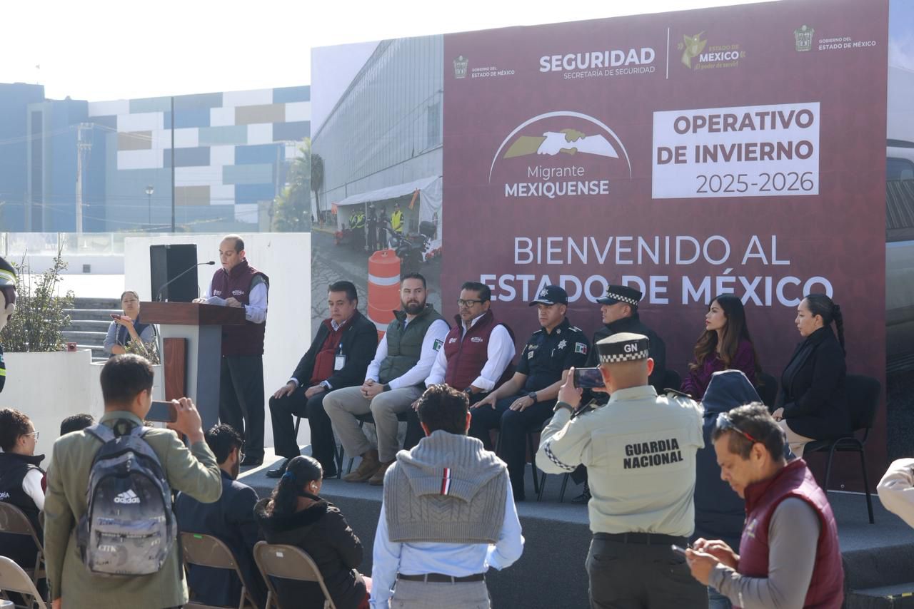 Personal de diversas dependencias federales y estatales está listo para brindar atención médica, mecánica y asistencia vial a las y los migrantes que transitan por territorio mexiquense. Foto Alejandro Vargas / El Universal