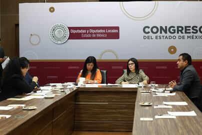 Congreso del Edomex analiza iniciativa para poder elegir el orden de los apellidos