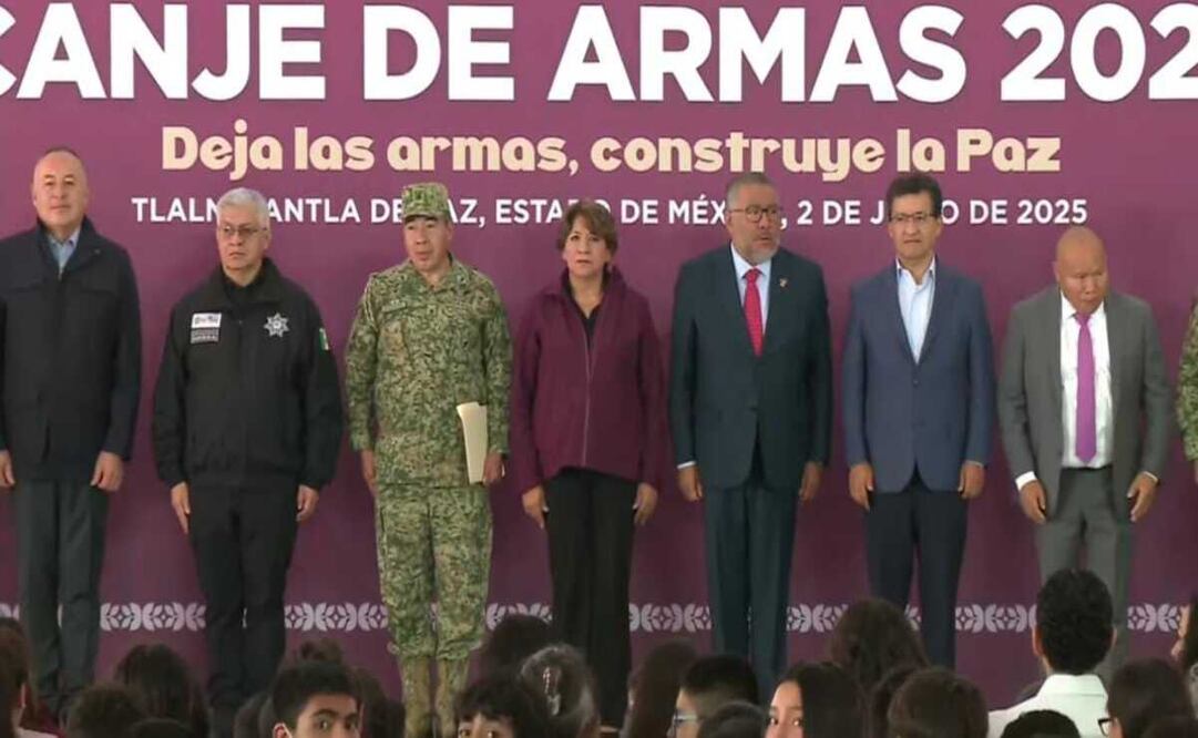 La gobernadora del Estado de México, Delfina Gómez Álvarez, asistió al arranque del Canje de Armas "Deja las Armas, Construye la Paz" en Tlalnepantla. Foto: Captura de pantalla