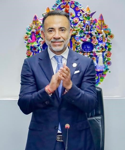 Fernando Flores Fernández. Foto Especial