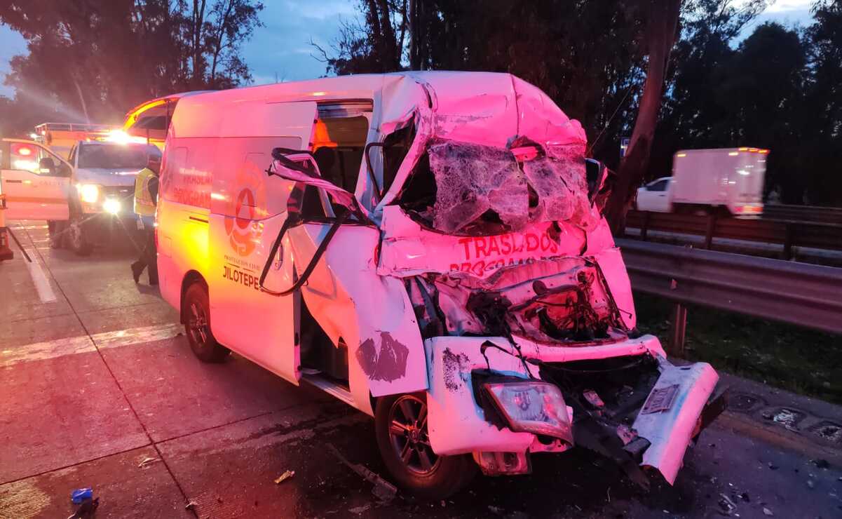 Tragedia en Tepotzotlán: choque de ambulancia de Jilotepec deja dos fallecidos
