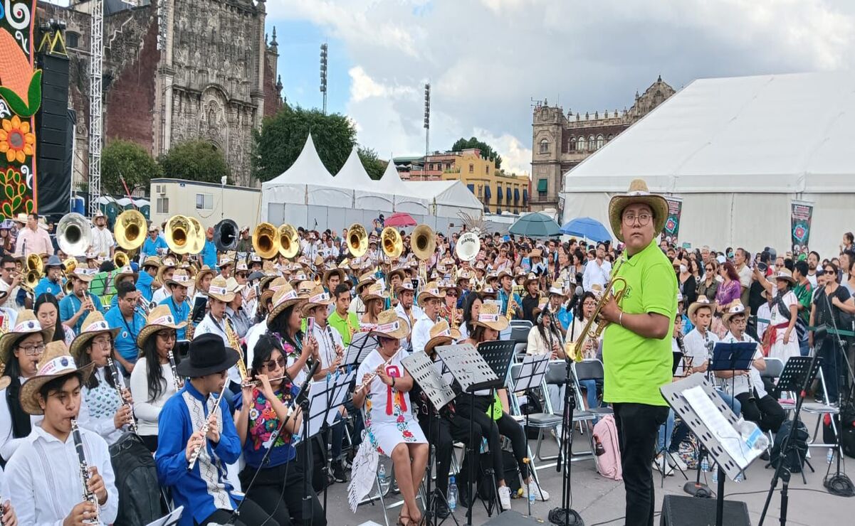 El 1 de noviembre se realizará sobre la Avenida Chimalhuacán una muestra tradicional del llamado "Camino de los muertos" / Foto Especial