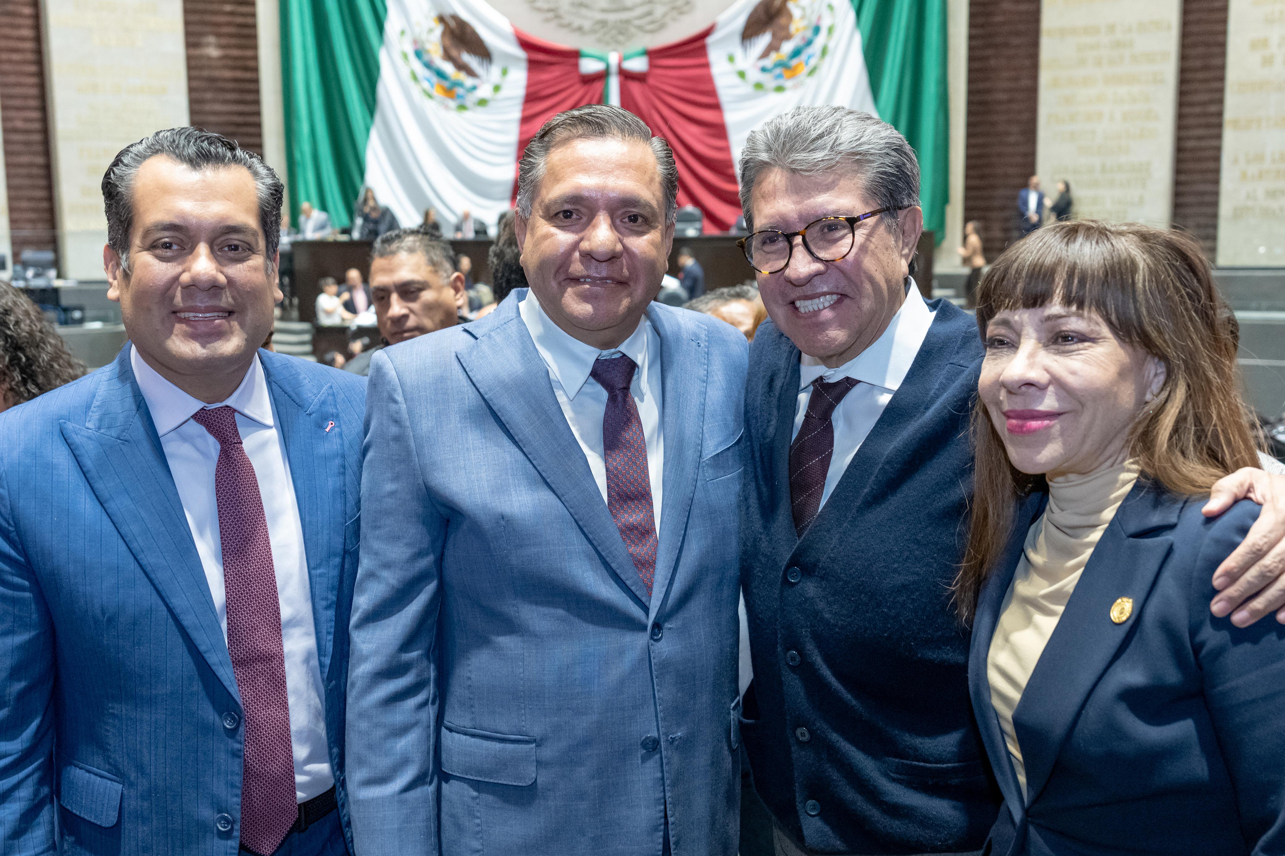 Los lineamientos del FAISMUN establecen que los municipios deben enfocar su inversión en obras de agua potable, drenaje, electrificación, caminos rurales, mejoramiento de vivienda y senderos seguros. Foto: especial