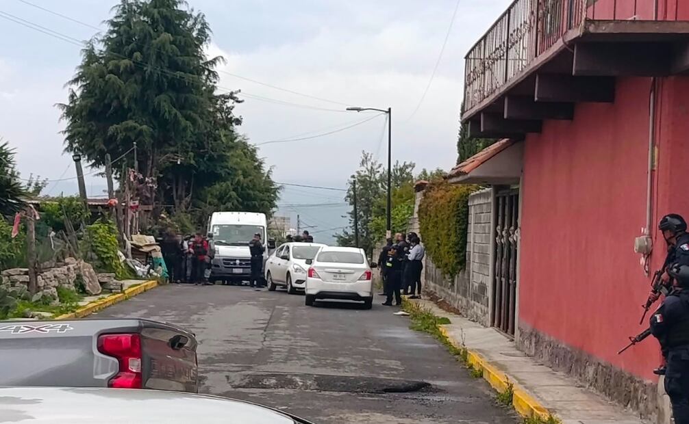 Despliegue de elementos de seguridad y fuerzas federales tras el enfrentamiento armado. Foto Especial