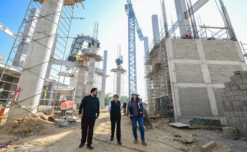 Habitantes de colonias como El Molinito y Lomas del Cadete ahorrarán horas de tráfico gracias al sistema por cable. Foto Especial