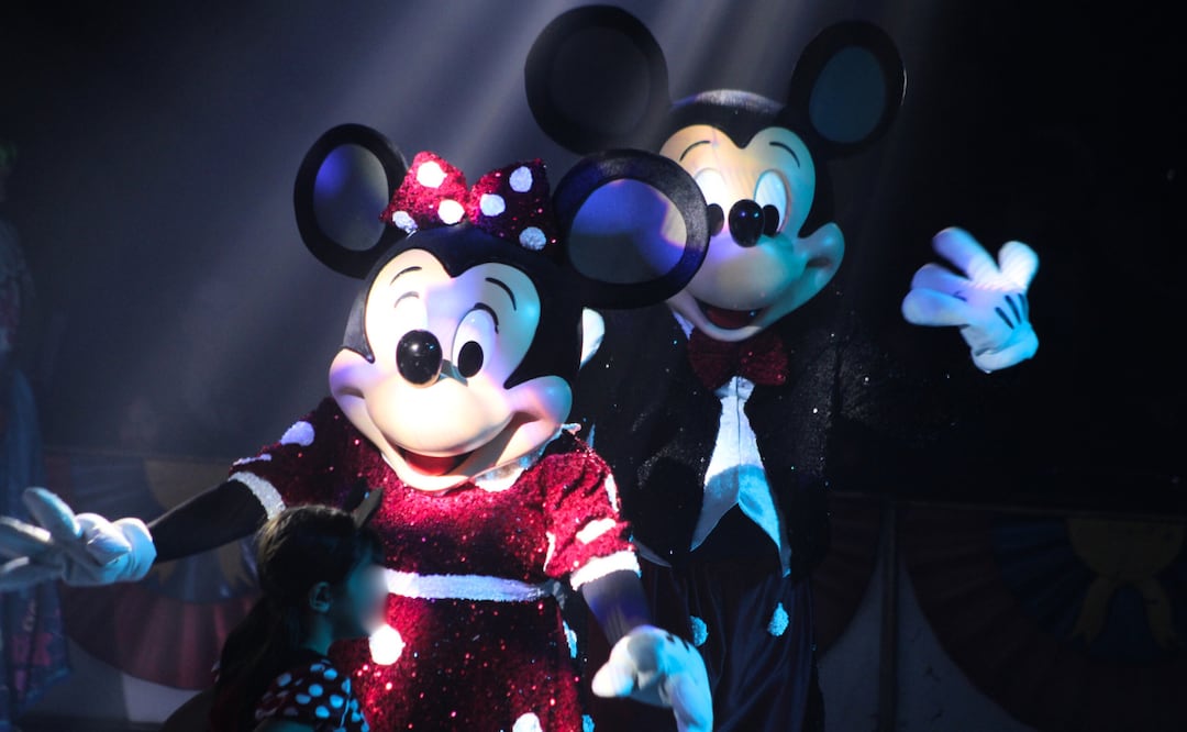 Mickey, Minnie y todos tus personajes favoritos te esperan en el Magical Fest On Ice. Foto: Karen Aldama