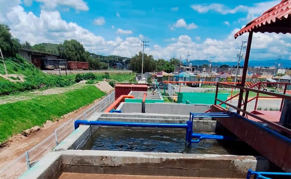 Los 13 kilómetros de tubería especializada destinados a regar parques y áreas verdes en Tecámac. Foto Especial
