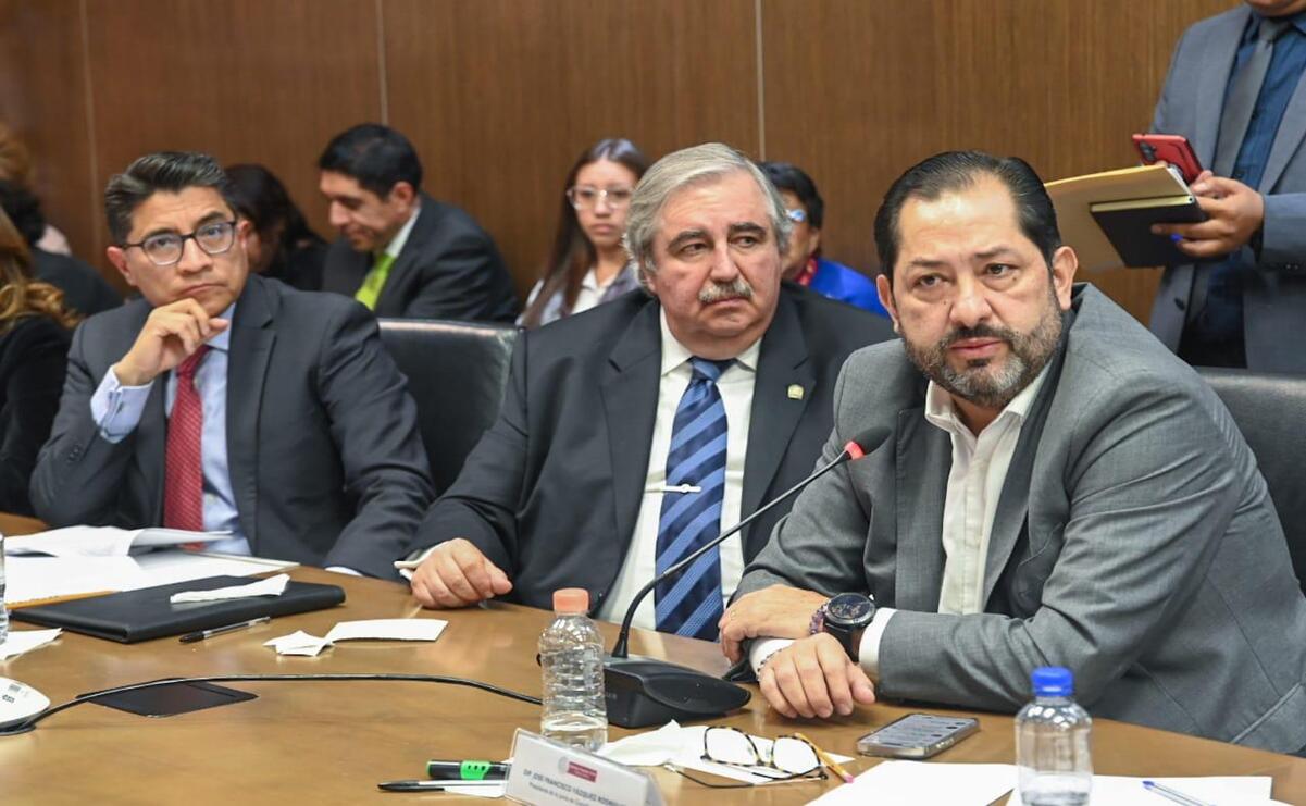 Representantes de los tres Poderes del Estado de México se reúnen para discutir reforma constitucional / Foto: Especial