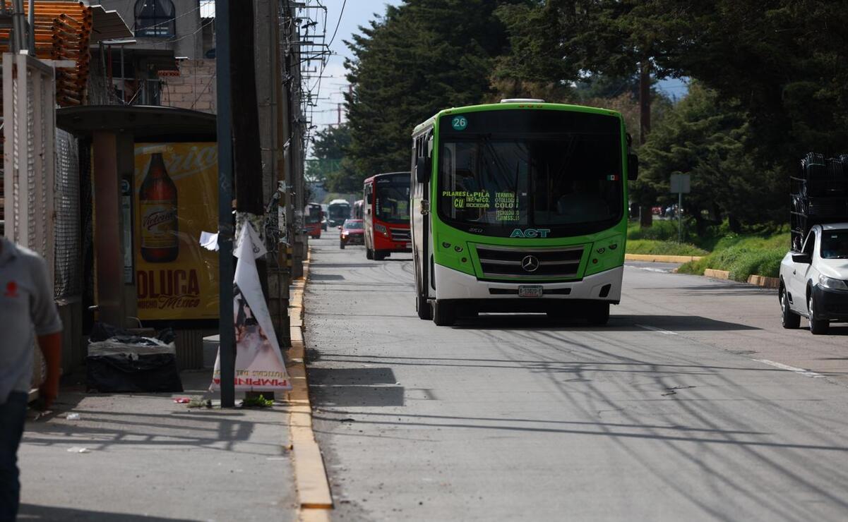 Sobre Paseo Tollocan son constantes los asaltos a transporte público y taxis de plataforma / Foto Alejandro Vargas