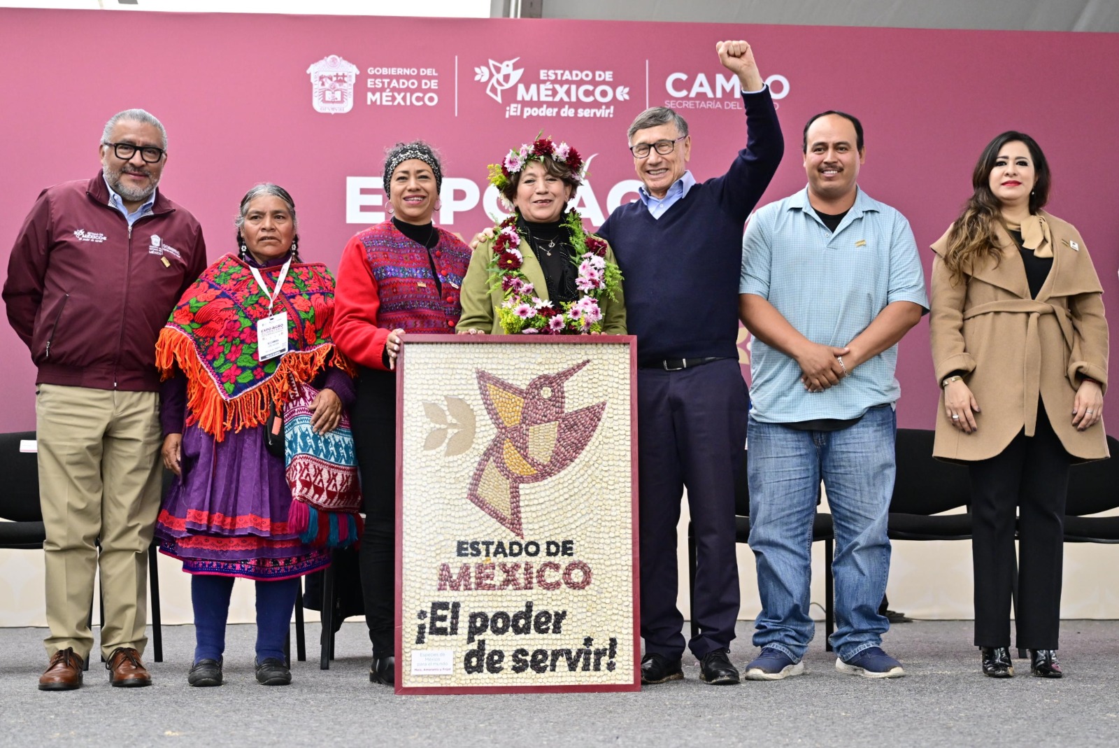 La gobernadora Delfina Gómez Álvarez estuvo en la inauguración del evento. Foto Especial