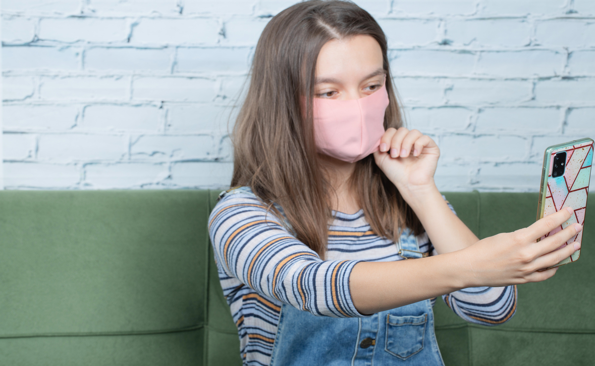 La salud mental entre adolescentes se vio afectada por el uso excesivo de redes sociales. Foto: Especial