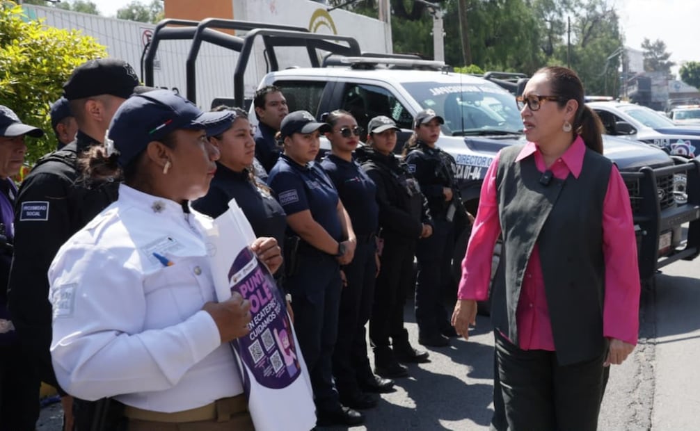 Cuerpos de seguridad pública municipales, el Grupo de Operaciones Especiales y la Unidad Canina blindan las colonias de la Sierra de Guadalupe. Foto Especial