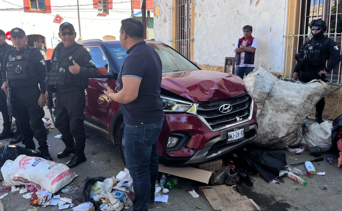 Toluca: Conductor arrolla a diez personas luego de impactar contra un camión de basura