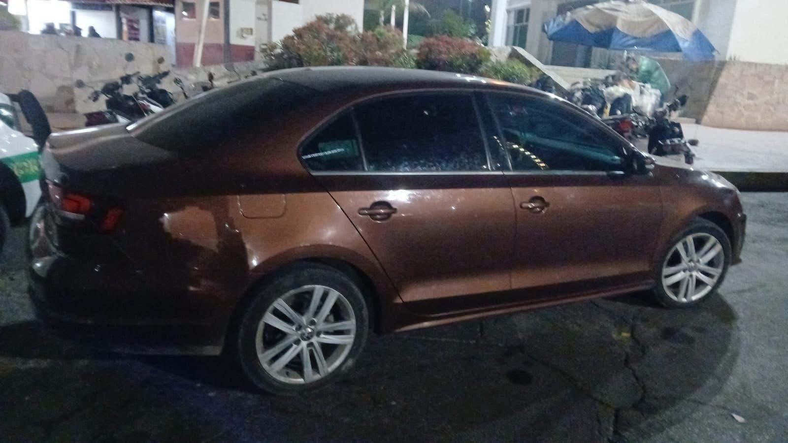 ¡Alto al delito! frustran robo de vehículo en Cuautitlán Izcalli; detienen a tres implicados