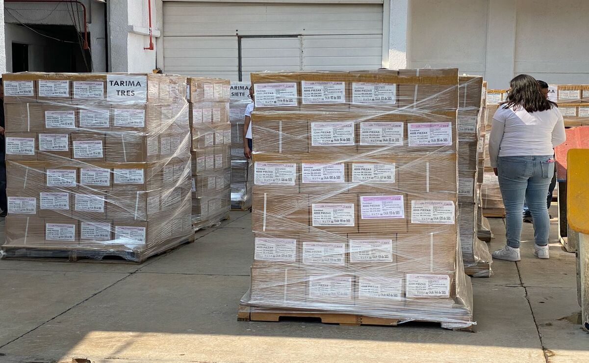 Inicia distribución de boletas electorales / Foto Emilio Fernández