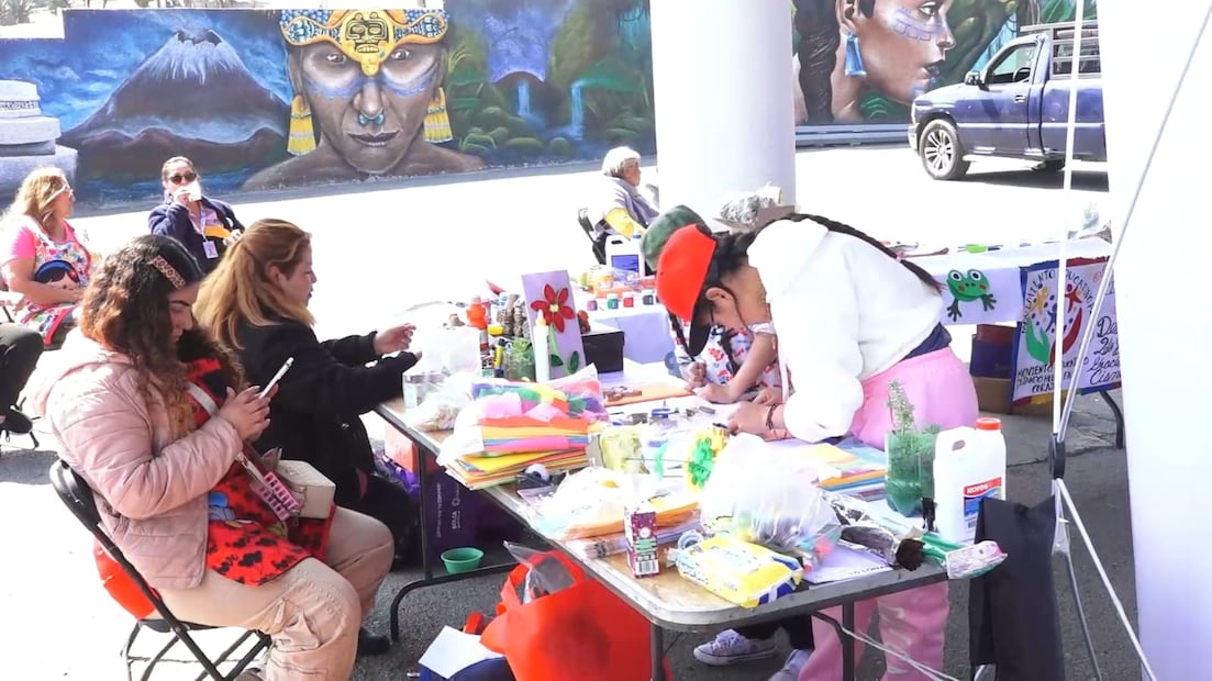 Grupos Scout y especialistas compartieron talleres sobre la mariposa monarca y la importancia de la Matraca del Desierto. Foto Especial