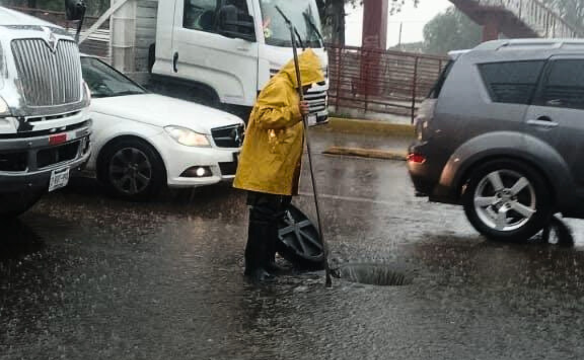 En Ecatepec y el Estado de México, trabajamos para que la lluvia no cause estragos. ¡No tires basura y protege tu hogar! Foto: Especial