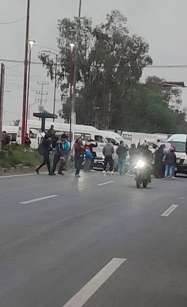 Los manifestantes quieren que los ayuden las autoridades mexiquenses y se instale una mesa de diálogo para revisar la situación de los predios. Foto: especial