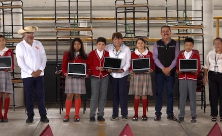 Destina Edomex 7.7 mdp en mobiliario e infraestructura para escuelas de Zacazonapan 