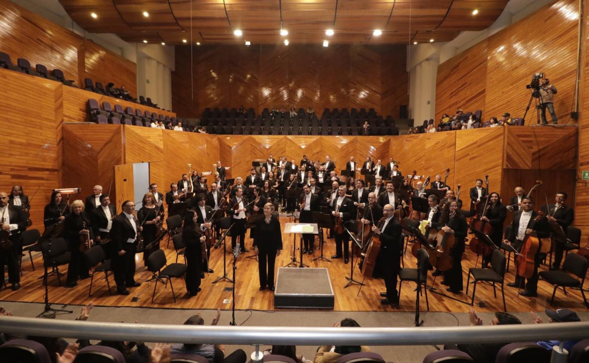 La OSEM pone a bailar a Toluca con el ritmo de los boleros