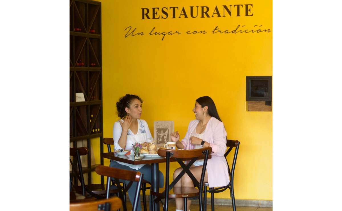 El plan perfecto en Metepec: Disfruta de una obra de teatro con sabor a café, vino y postre. ¡No te quedes sin tu boleto para "La vida se mide en tazas de café"! Foto: Especial
