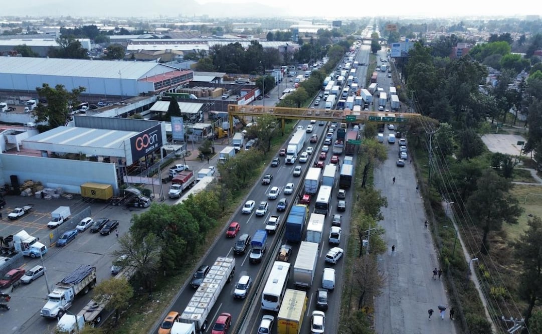 La autopista México-Querétaro en el Edomex conecta a los municipios de Cuautitlán Izcalli, Cuautitlán México, Tepotzotlán, Coyotepec, Teoloyucan y Huehuetoca. Foto. Arturo Contreras