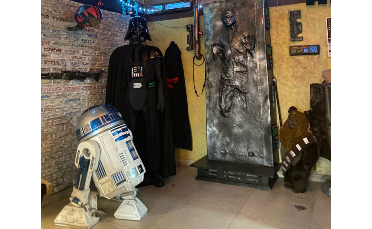 La decoración interior de Galaxy's Café es un viaje a la galaxia de 'Star Wars', con detalles y elementos inspirados en la saga / Fotos: Vania Enciso
