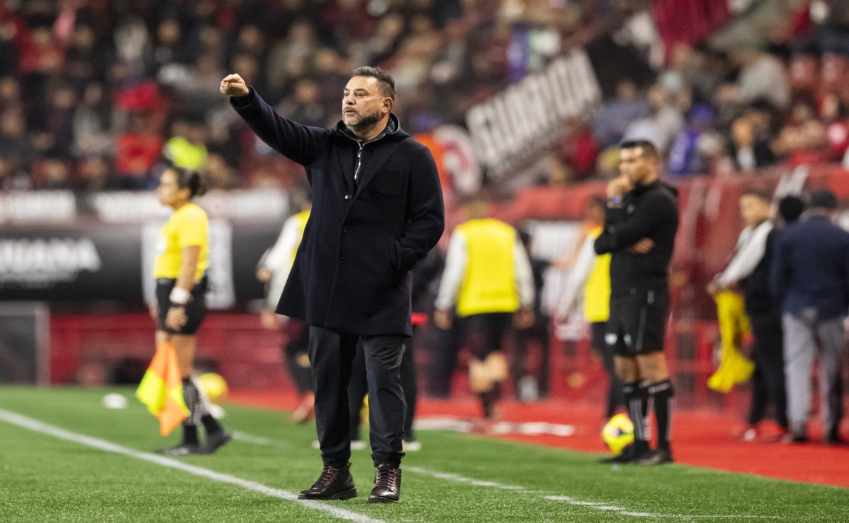 Antonio Mohamed debutara en casa como Director Técnico de los Diablos. Foto: Especial