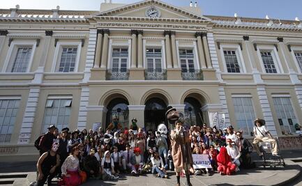 Arte en Movimiento: Con caravana celebran en Toluca la Magia del Teatro