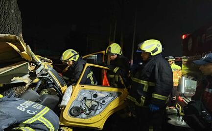 Mueren cinco jóvenes tras accidente en la autopista México-Querétaro