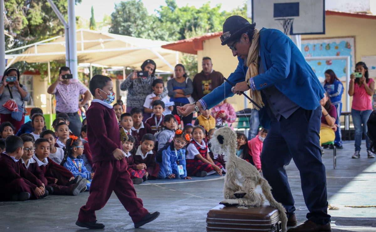 Alejandro Guerrero López, es su nombre real, es originario de Nezahualcóyotl Foto: Luis Camacho