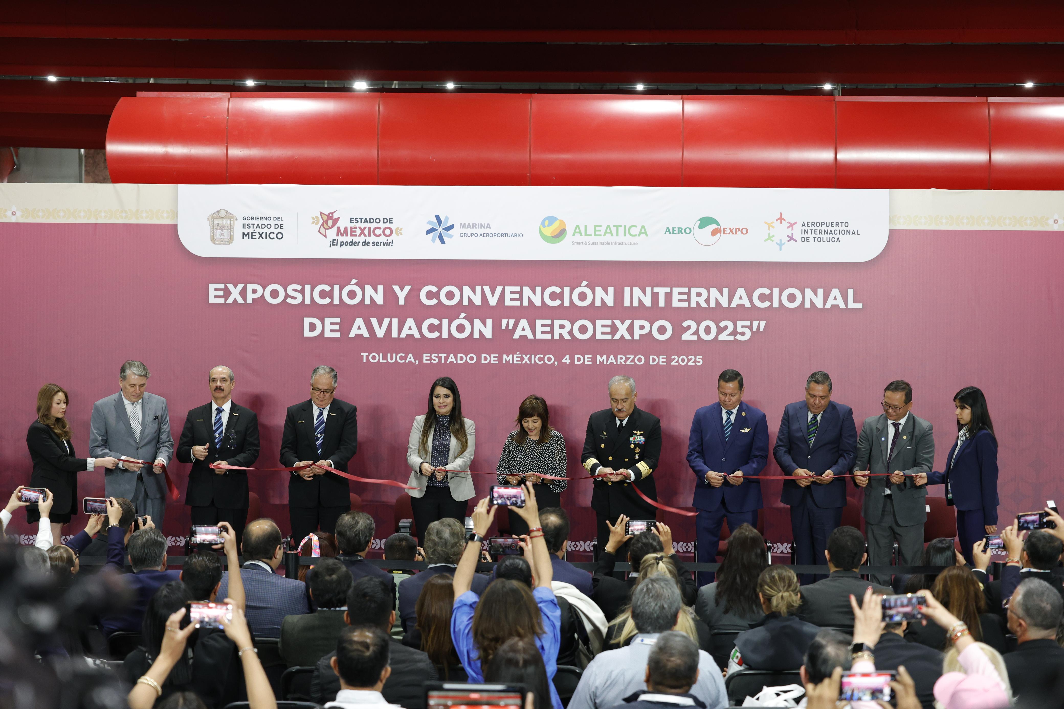 Uno de los objetivos del la "Aeroexpo 2025" es impulsar la economía. Foto Arturo Hernández