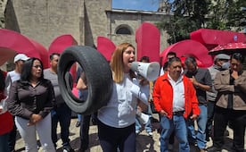 Exigen en Toluca reorientar presupuesto de la Feria del Alfeñique a para arreglar baches