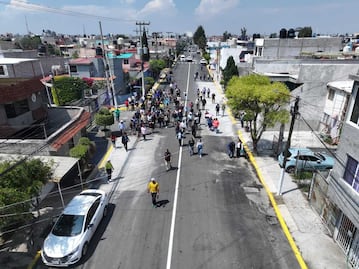 El cambio llega a Rinconada de Aragón en Ecatepec,Azucena Cisneros entrega repavimentación de calles