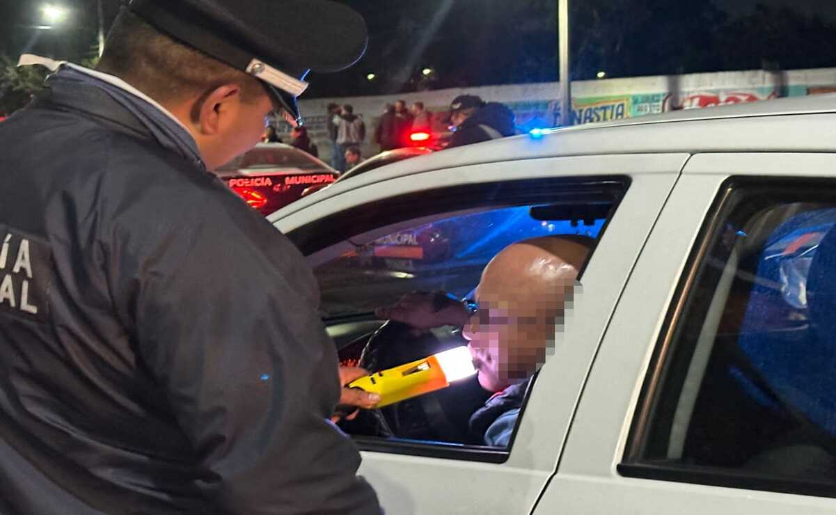 Alcoholímetro implacable en Toluca: 36 conductores sancionados este fin de semana