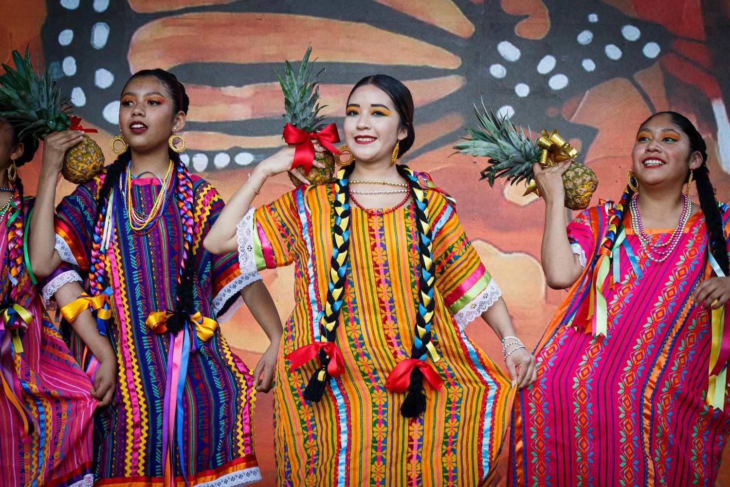 ¡Récord de asistencia! Valle de Bravo brilla con el Festival de las Almas