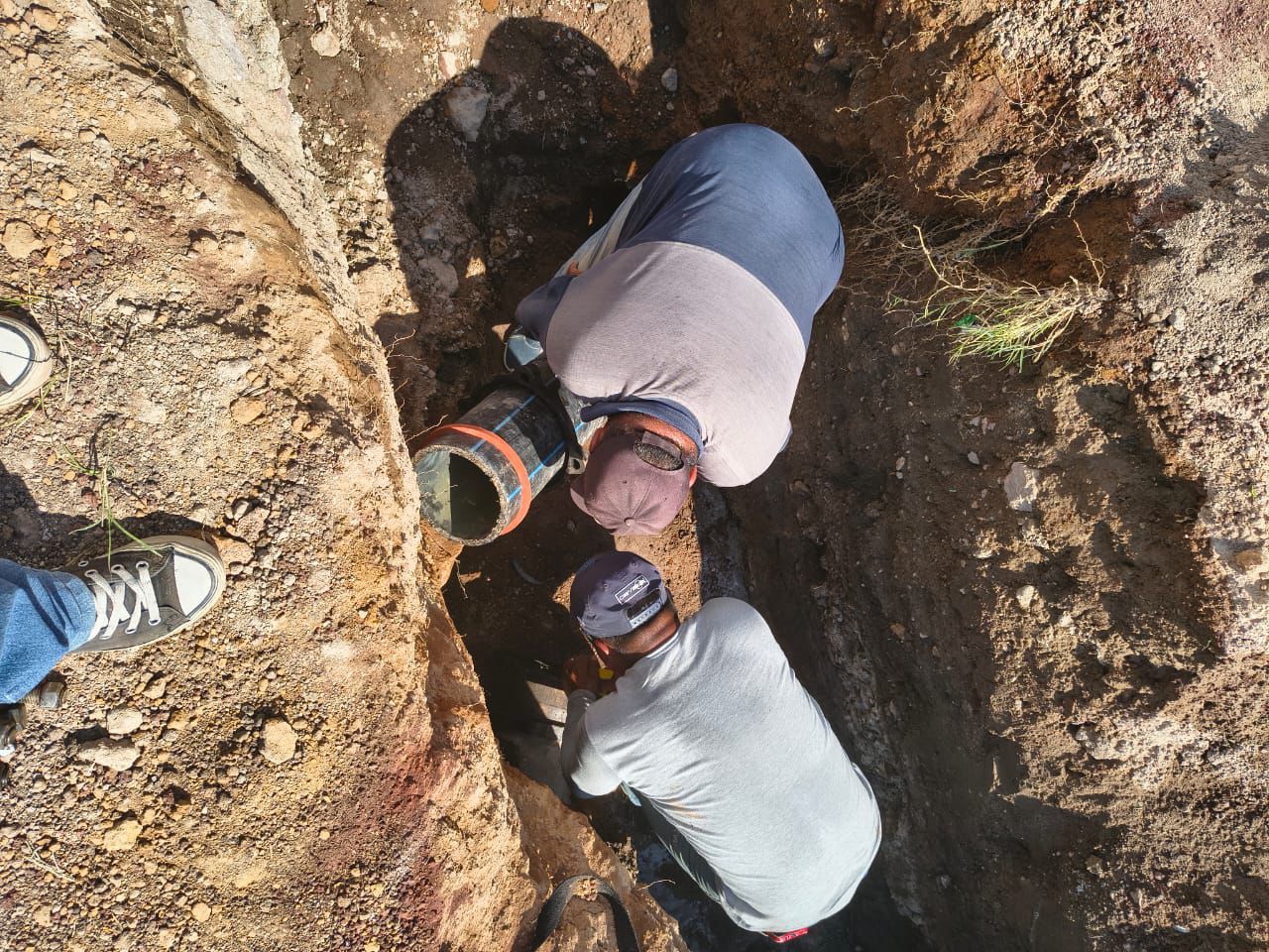 Ecatepec fortalece su red de agua potable, llevando suministro directo a más de 300 mil habitantes / Foto especial.