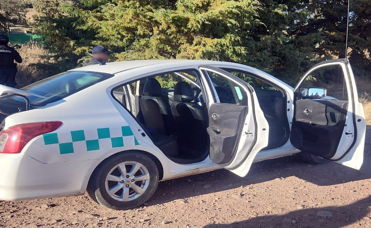 Se les aseguró un automotor de la marca Nissan Versa, con cromática de taxi del municipio de El Oro / Foto Especial