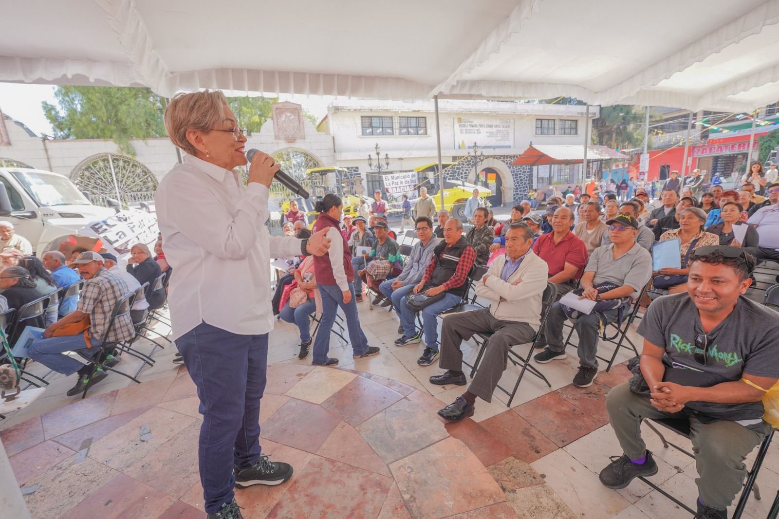 La entrega de testamentos con gran descuento es parte de un esfuerzo por dar certeza jurídica a las familias / Foto especial