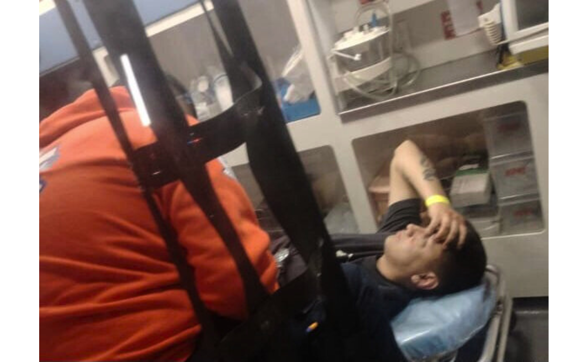 Balean a joven en bar de Satélite Foto: Especial