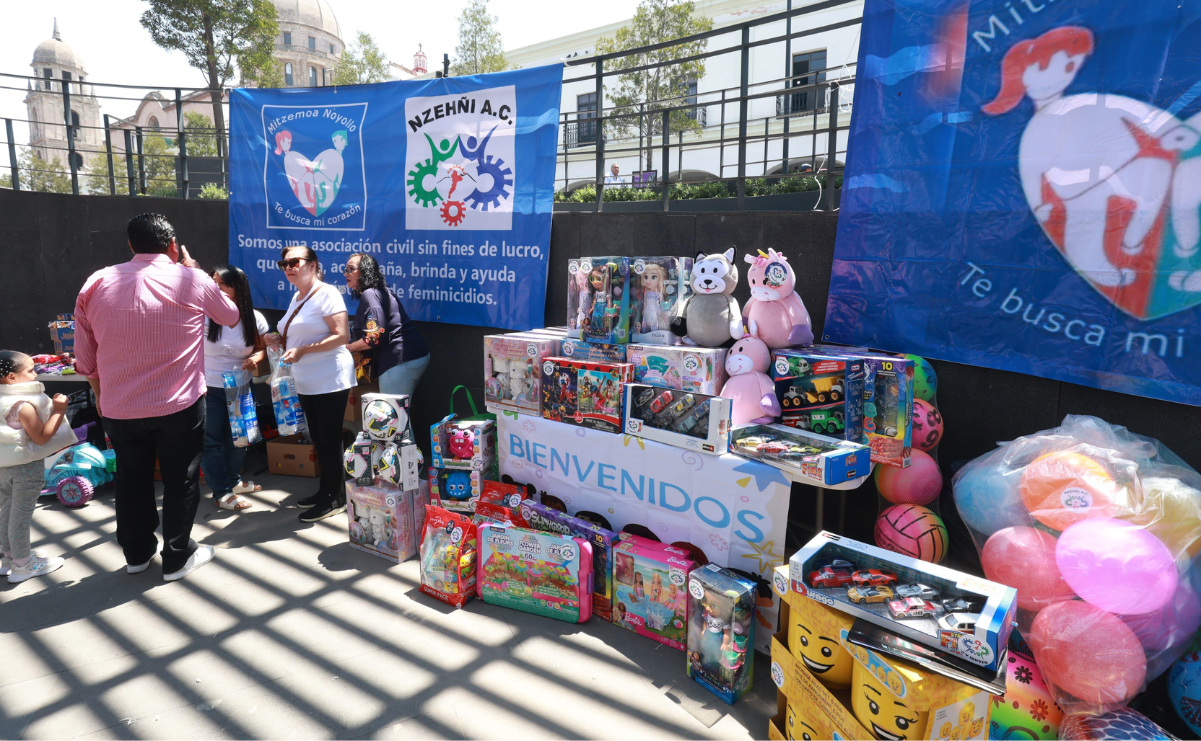 Toluca: Asociación de huérfanos por feminicidio regala alegría en el Día del Niño