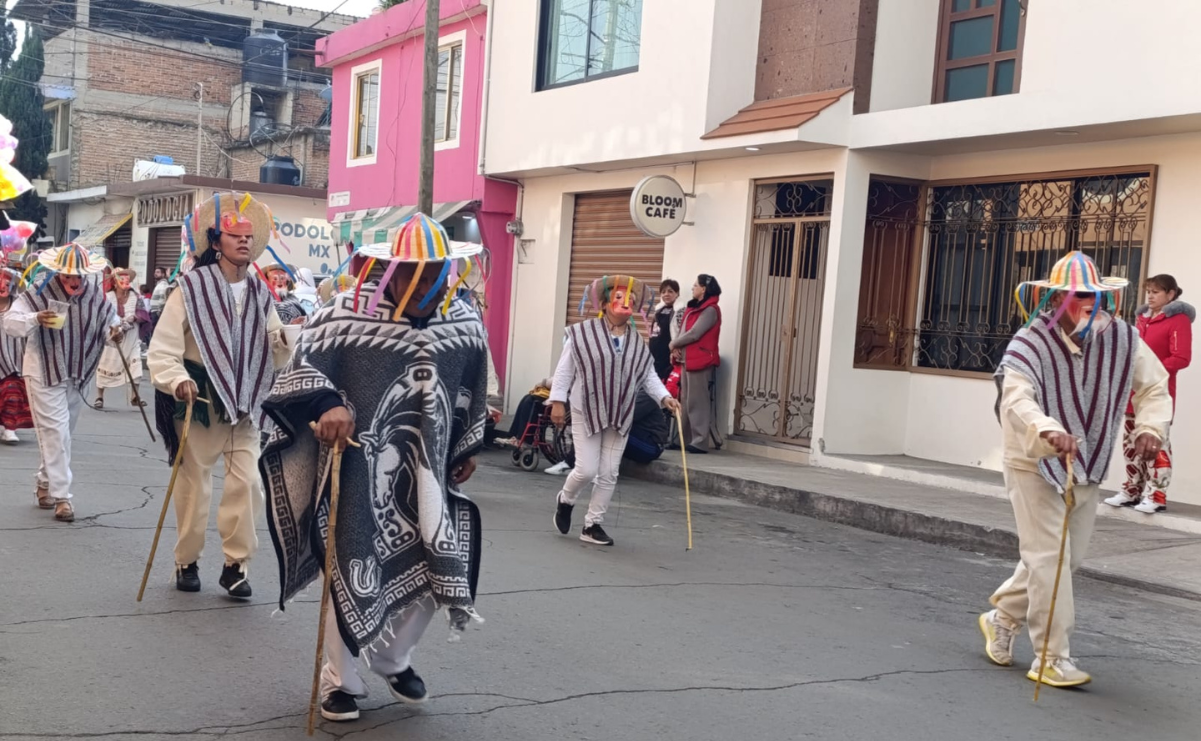 El paseo de carros alegóricos se espera siempre los días 25 de diciembre / Foto: Macrina Vázquez