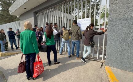 Sindicalizados cierran el Tecnológico de Estudios Superiores de Cuautitlán Izcalli