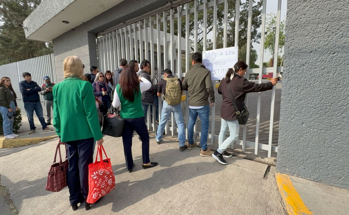 Sindicalizados cierran el Tecnológico de Estudios Superiores de Cuautitlán Izcalli