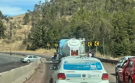 Violento choque en la Atlacomulco-Acambay deja cuatro heridos